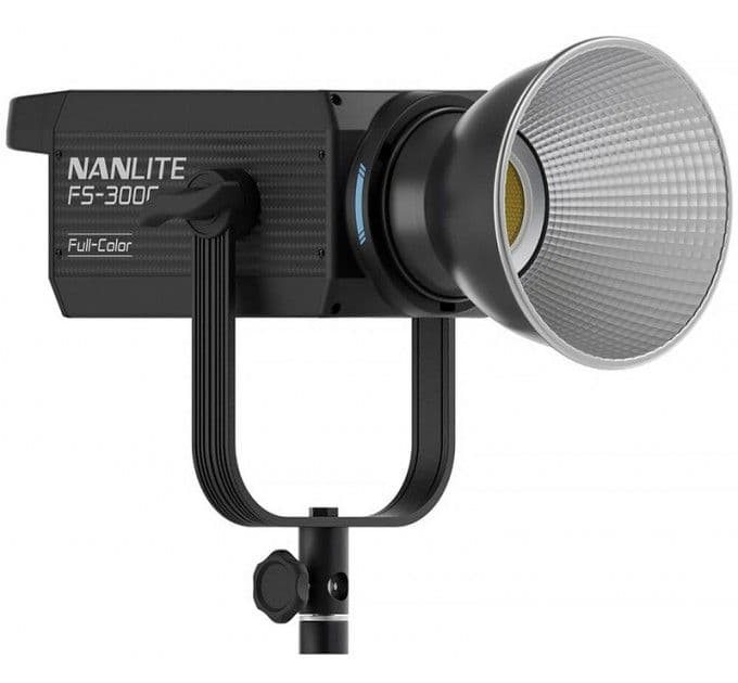 Светодиодный осветительный прибор Nanlite FS 300C RGBWW