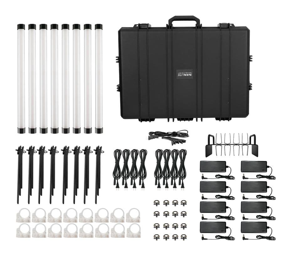 Комплект Nanlite PavoTube II 15XR RGBWW KIT8 восемь светодиодных осветительных трубок с аксессуарами в профессиональном транспортировочным кейсе.